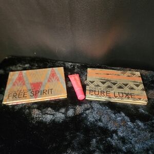 Color Story 2 Eyeshadow Palette and Lucky Girl Illuminator Bundle